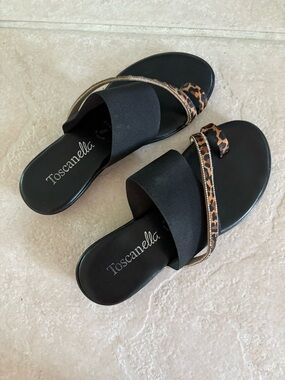 Toscanella Black and Leopard Sandals with Rhinestone Accents - Size 7